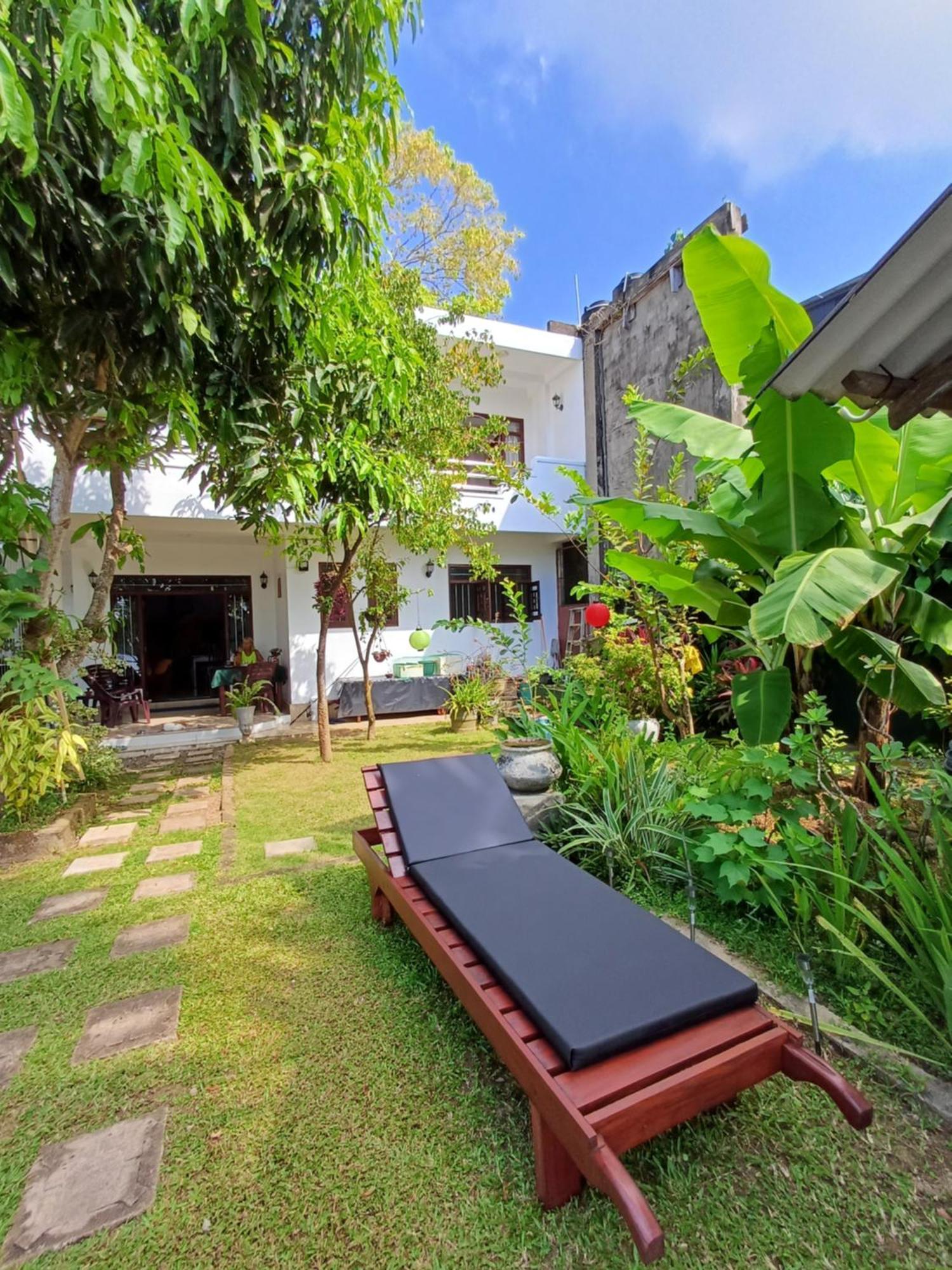 Villa River View อลุทกามา ภายนอก รูปภาพ