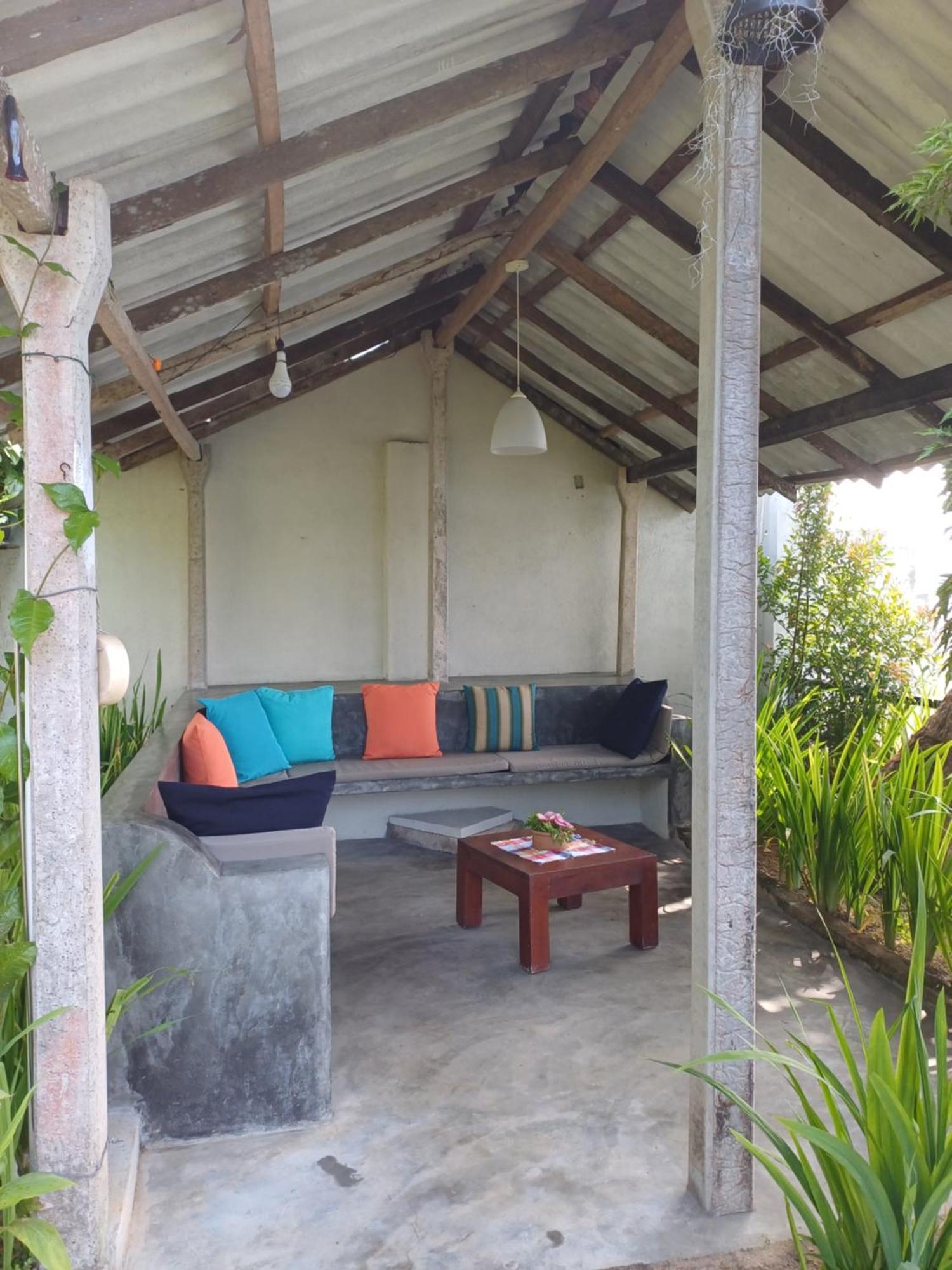 Villa River View อลุทกามา ภายนอก รูปภาพ