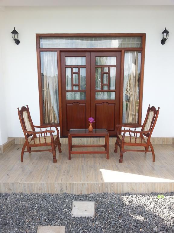 Villa River View อลุทกามา ภายนอก รูปภาพ