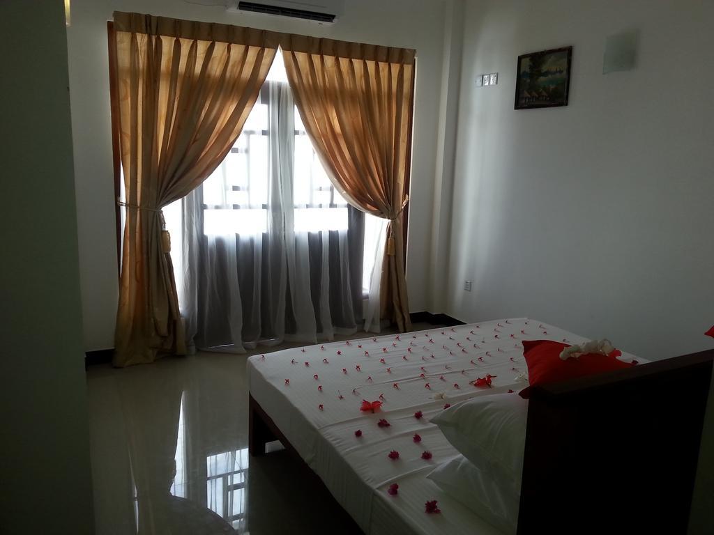 Villa River View อลุทกามา ภายนอก รูปภาพ