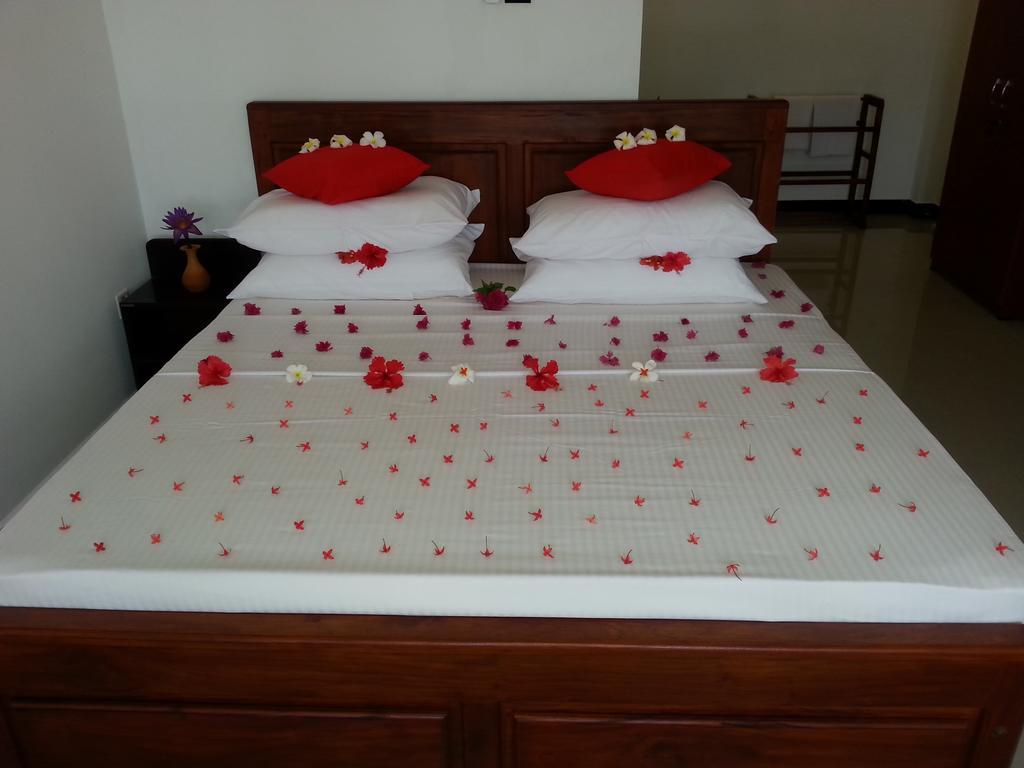 Villa River View อลุทกามา ภายนอก รูปภาพ
