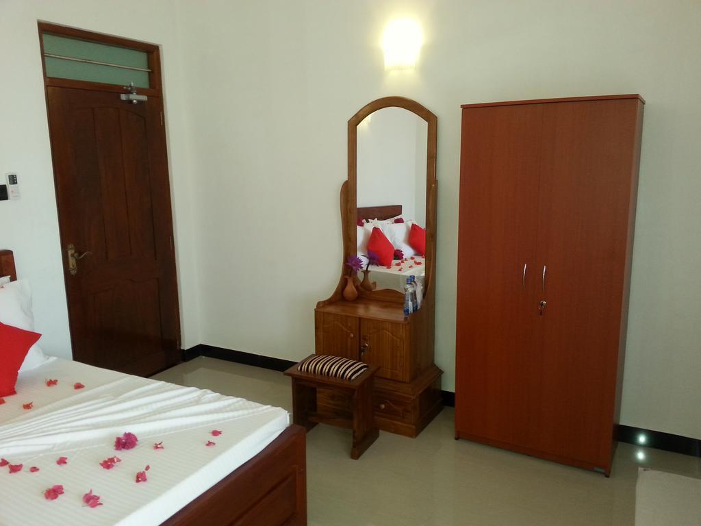 Villa River View อลุทกามา ภายนอก รูปภาพ